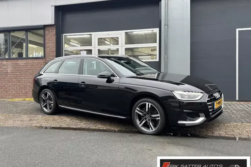 Audi A4 (2023)