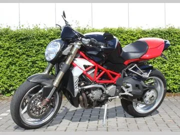 MV Agusta Brutale 750 (2005) — foto 1