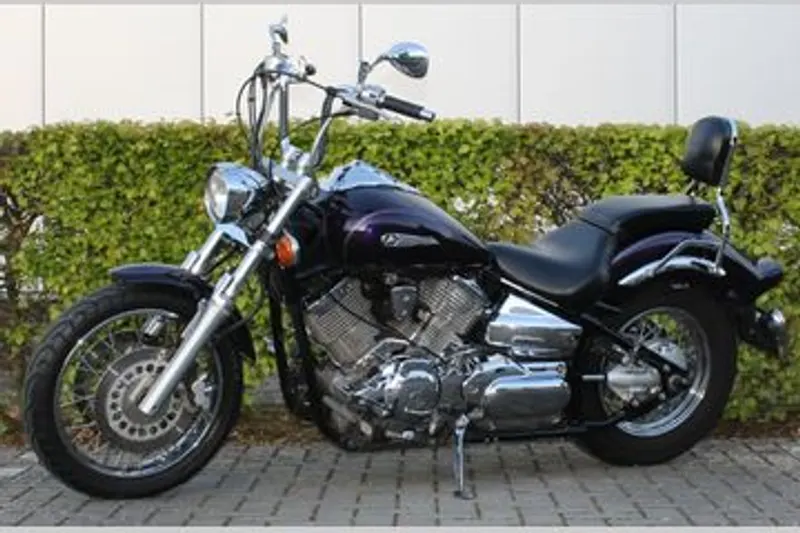 Yamaha XVS 1100 Dragstar (2004)
