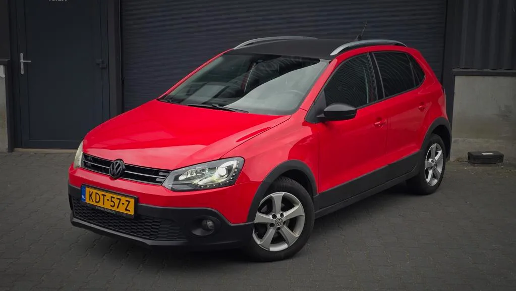 Volkswagen Polo (2012) — foto 1