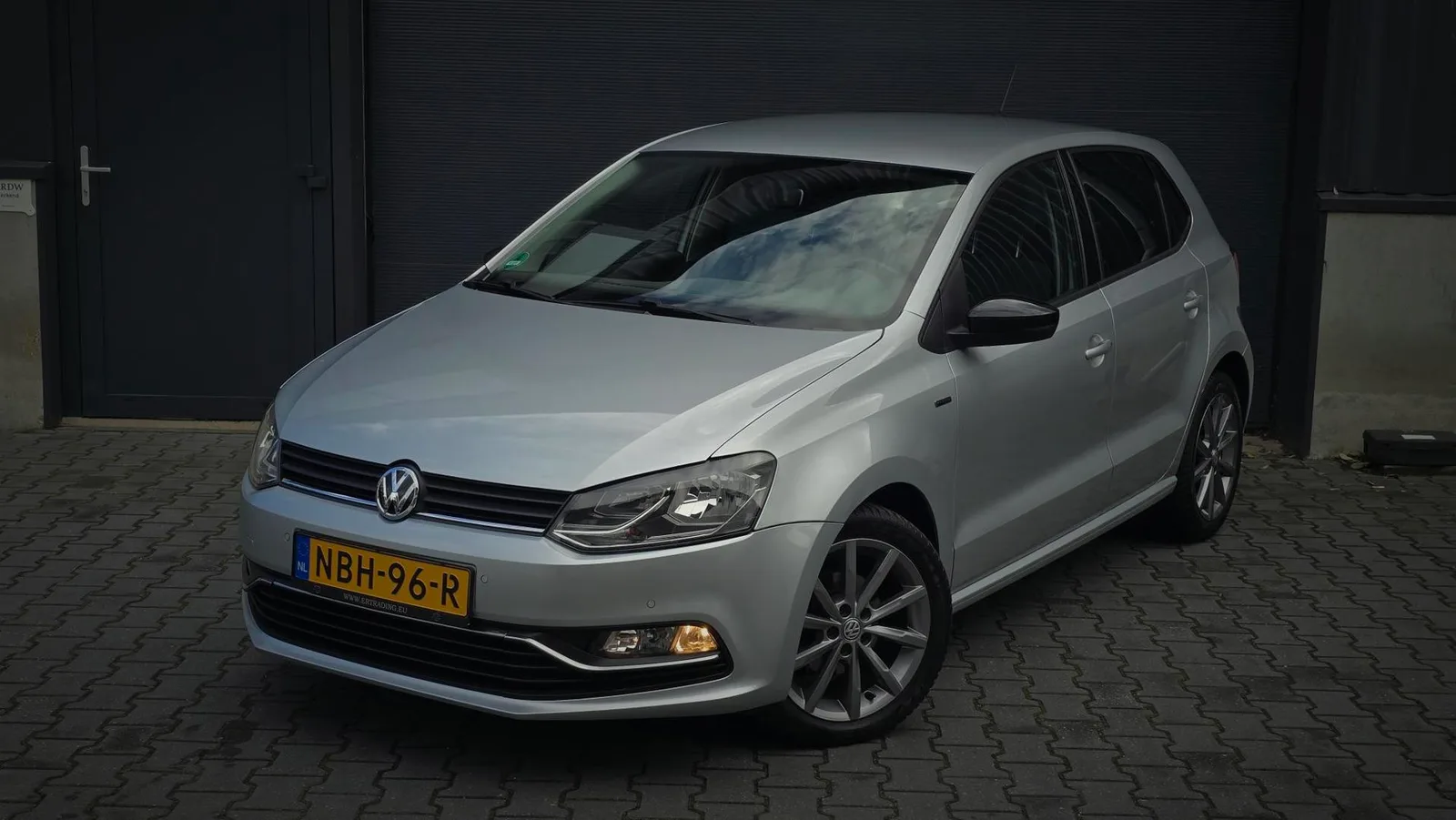Volkswagen Polo (2014) — foto 1