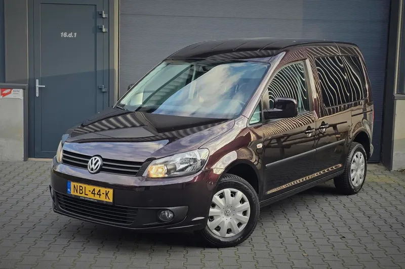 Volkswagen Caddy (2011)