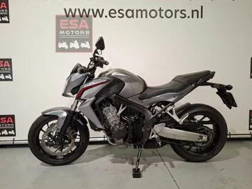 Honda CB (2015) — foto 1