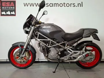 Ducati M 1000 Monster (2005) — foto 1