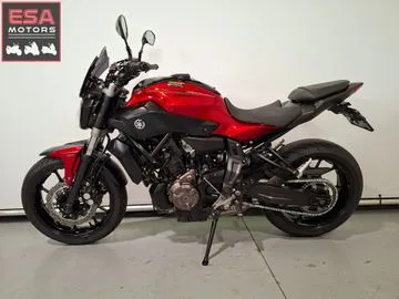Yamaha MT-07 (2016) — foto 1