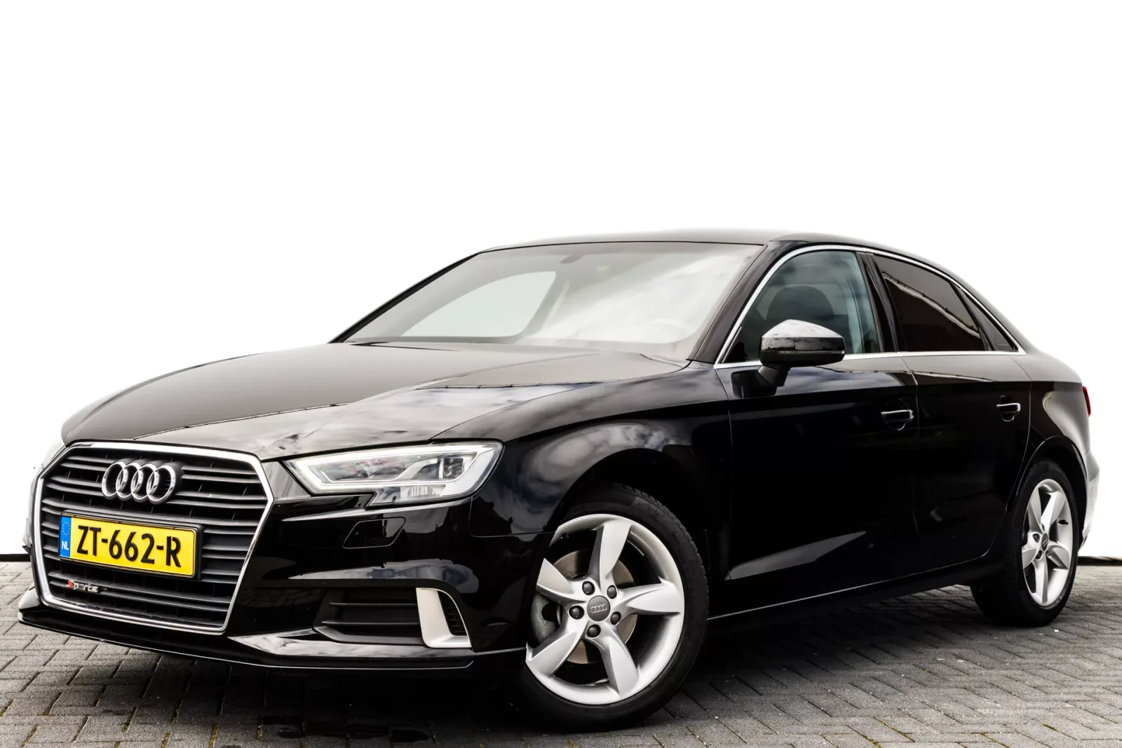 Audi A3 (2019) — foto 1