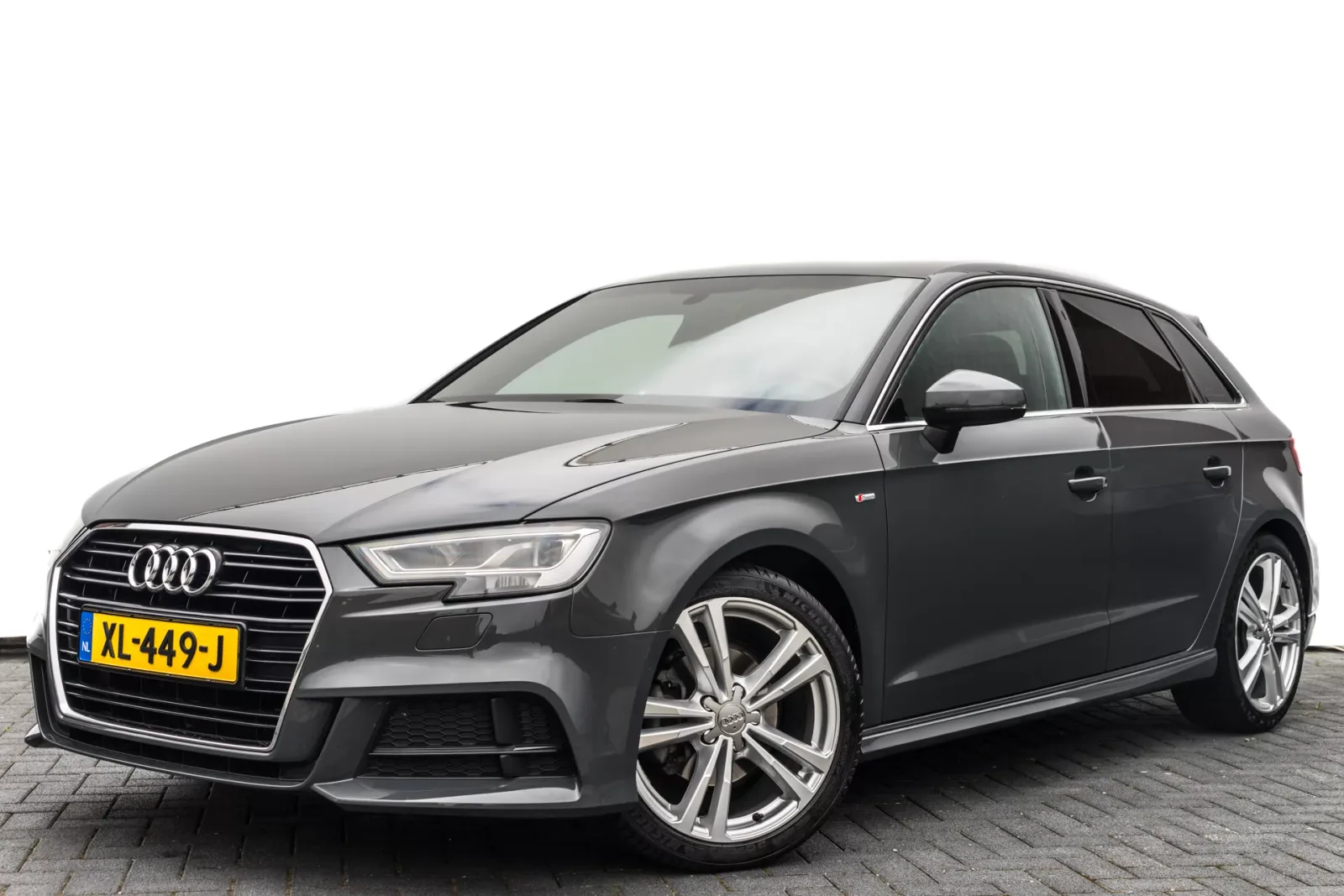 Audi A3 (2019) — foto 1