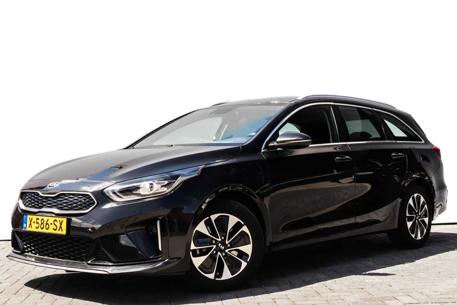 Kia Ceed Sportswagon (2020) — foto 1