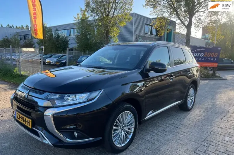 Mitsubishi Outlander (2019)
