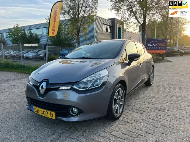 Renault Clio (2015) — foto 1