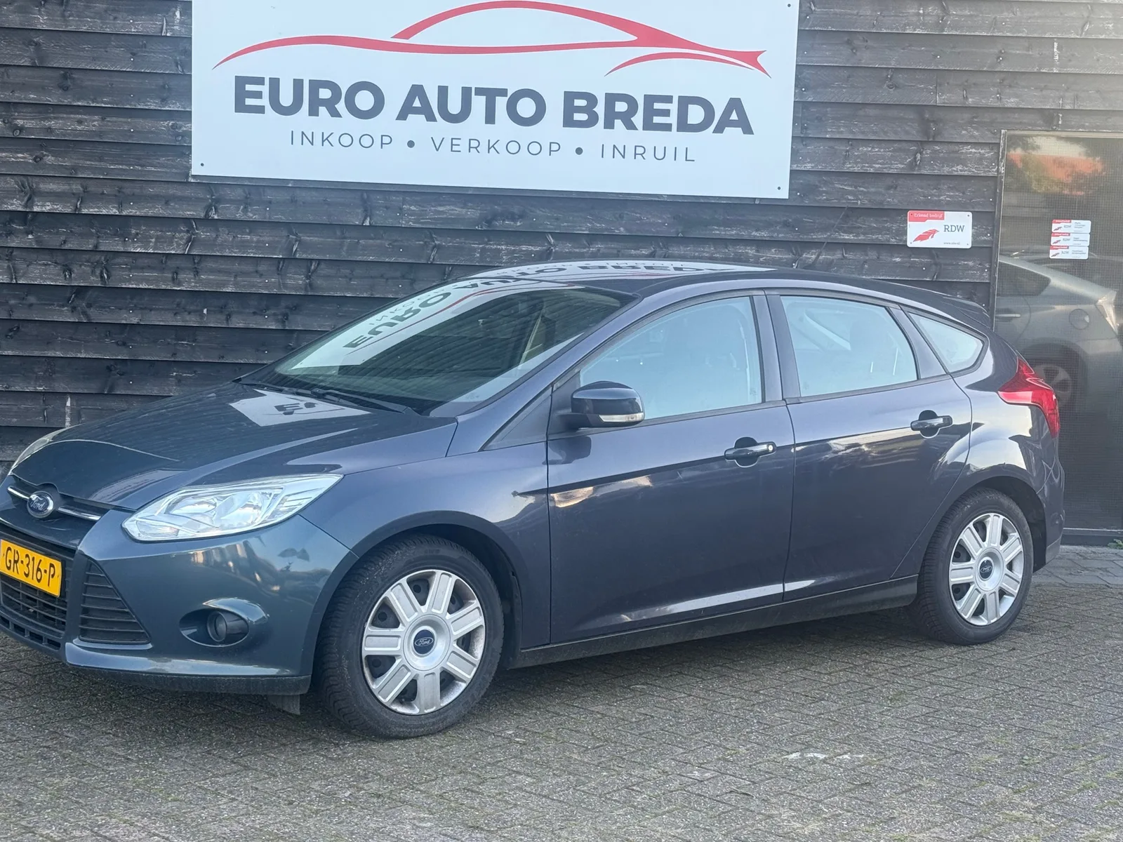 Ford Focus (2013) — foto 1