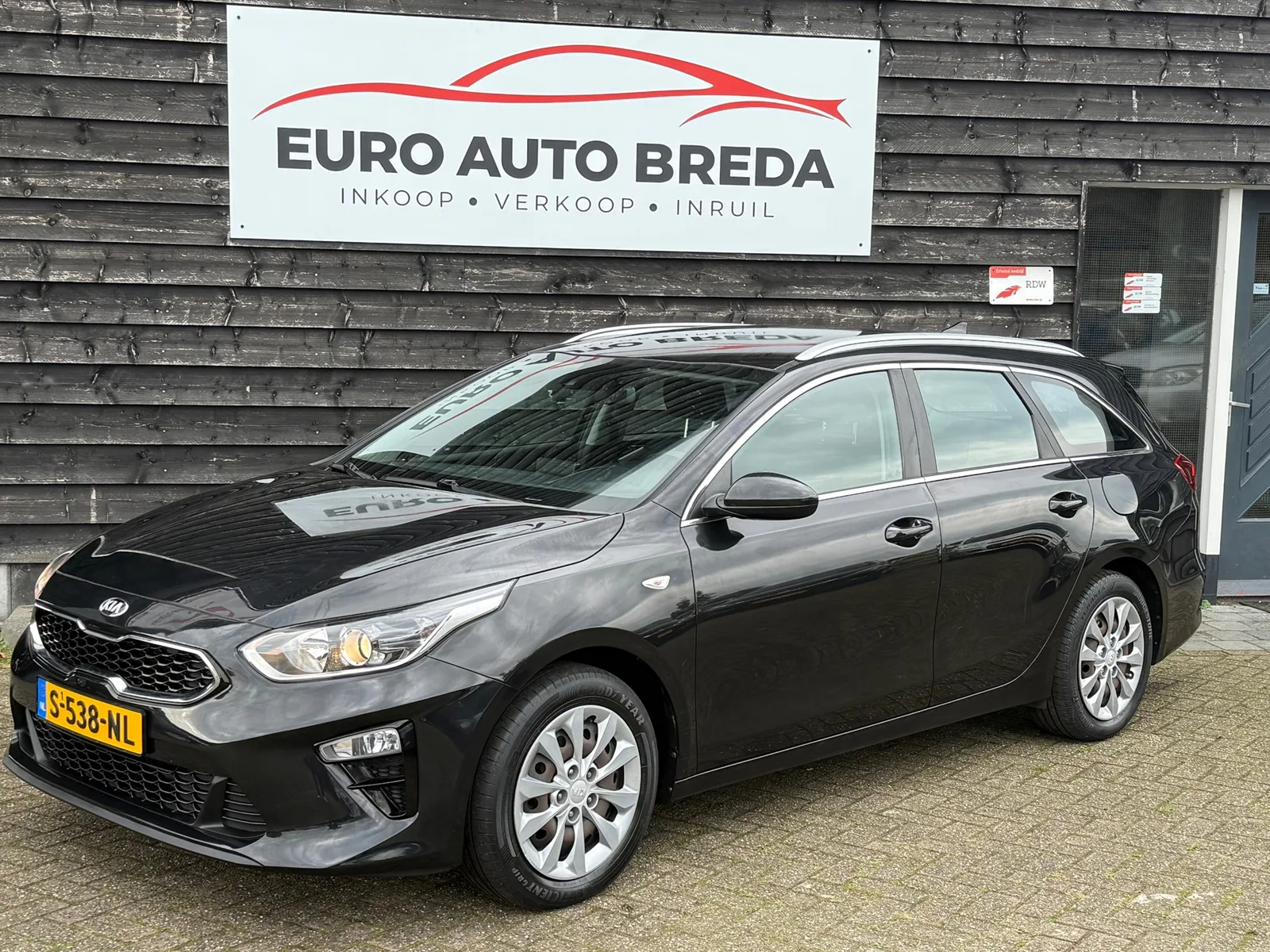 Kia Ceed (2019) — foto 1