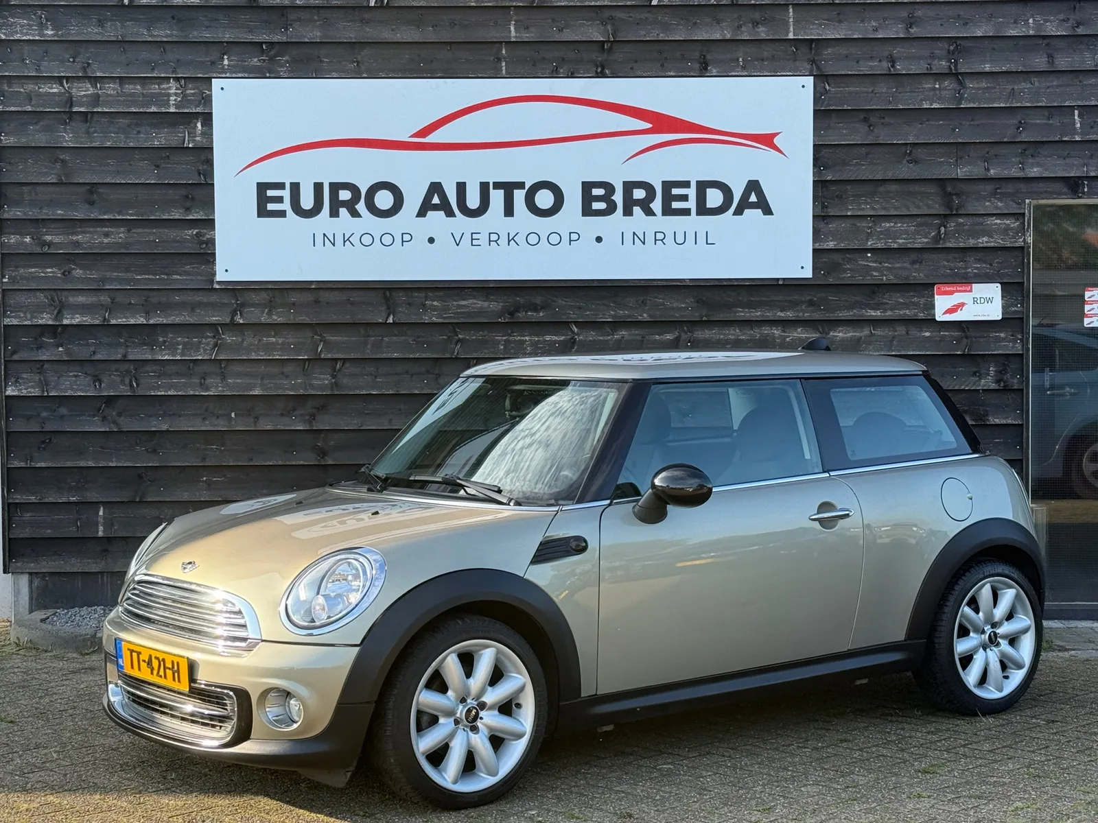 MINI One (2009) — foto 1