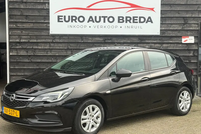 Opel Astra (2017)