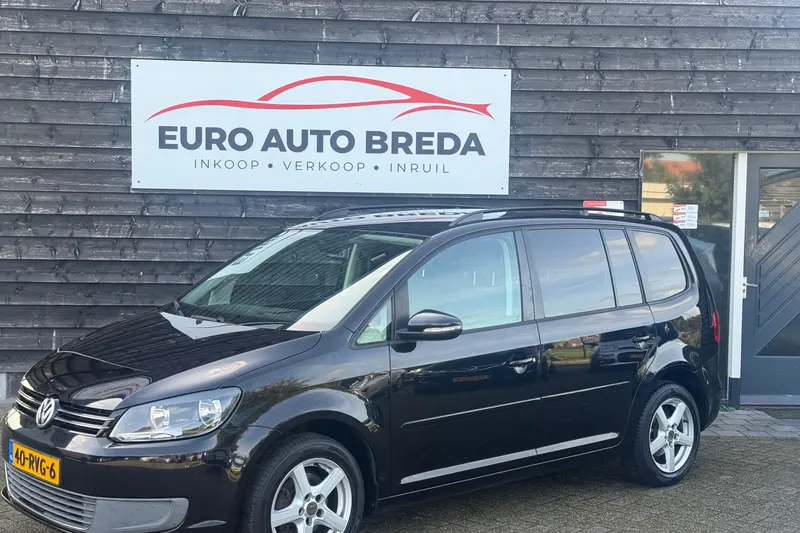 Volkswagen Touran (2011)