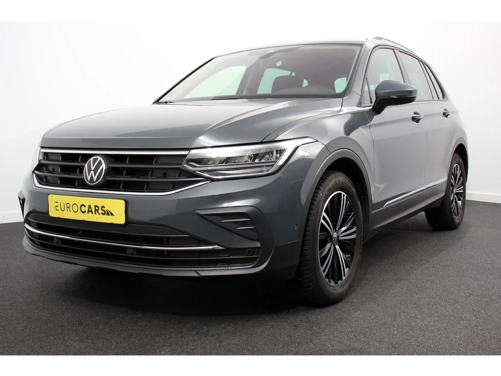 Volkswagen Tiguan (2023) — foto 1