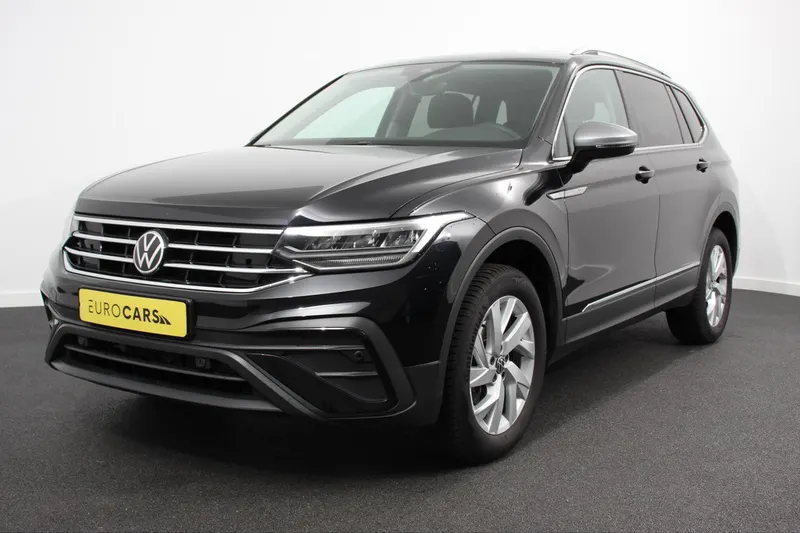 Volkswagen Tiguan (2022)