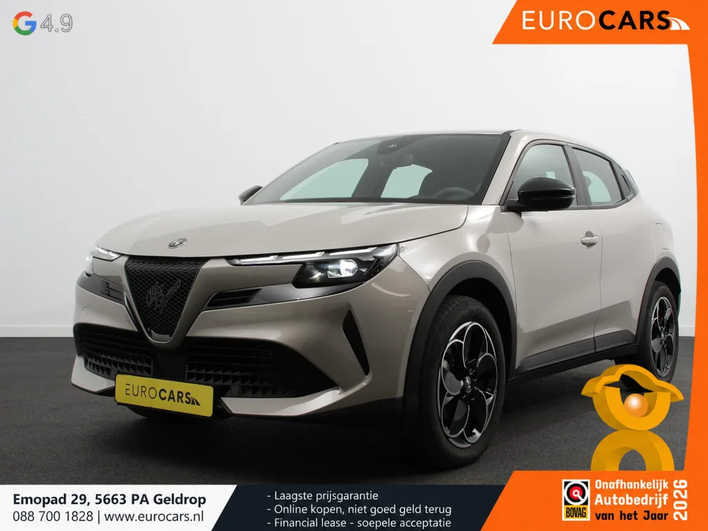 Alfa Romeo Junior (2025) — foto 1