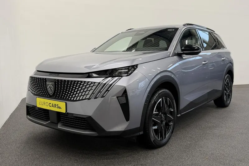 Peugeot 5008 (2025)