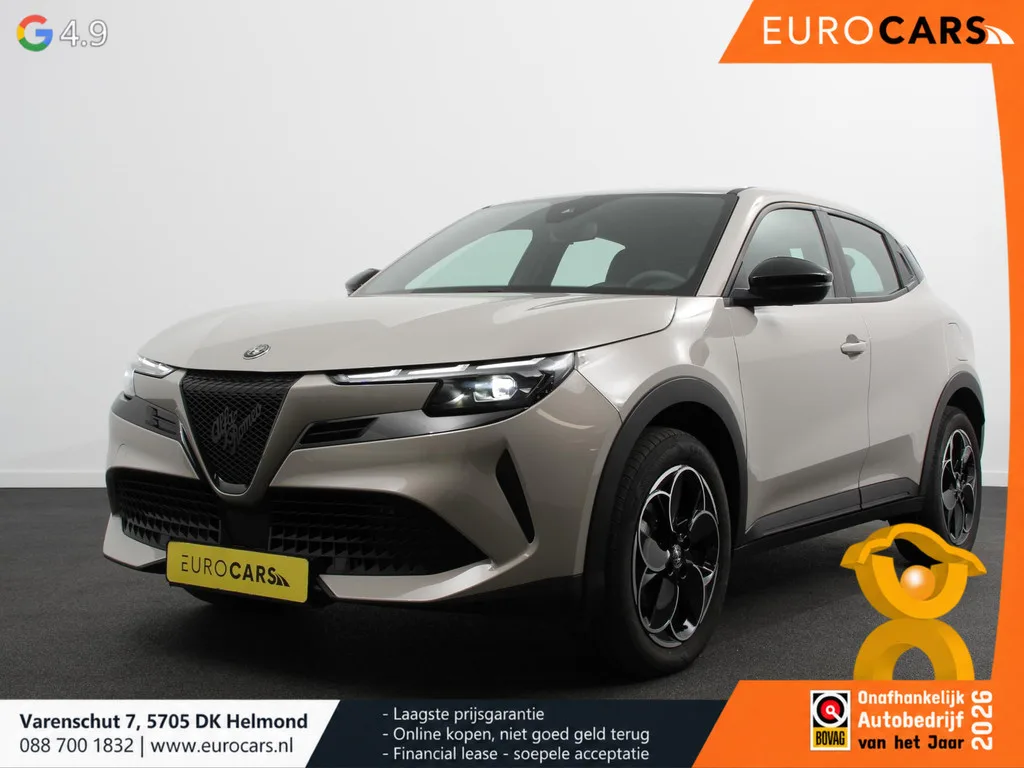 Alfa Romeo Junior (2025) — foto 1