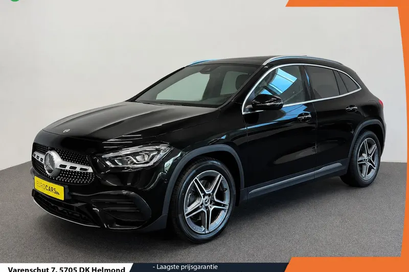 Mercedes-Benz GLA (2022)