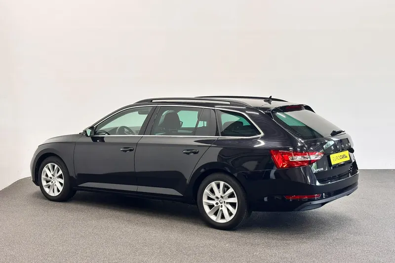 Škoda Superb (2022)