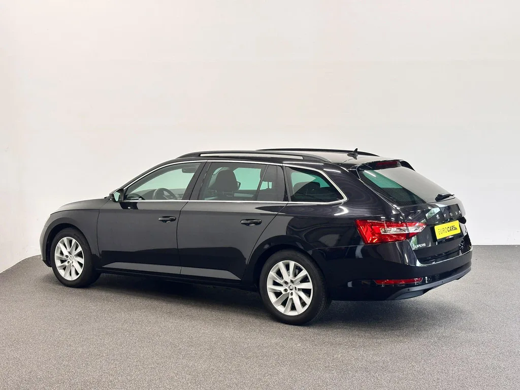 Škoda Superb (2022) — foto 1