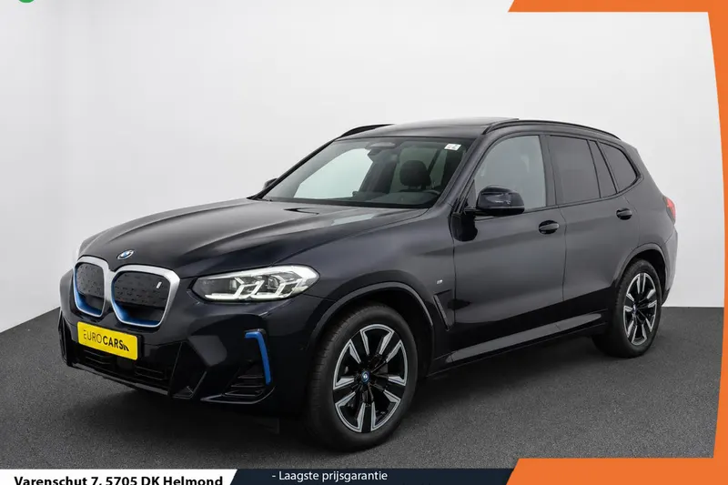 BMW iX3 (2023)