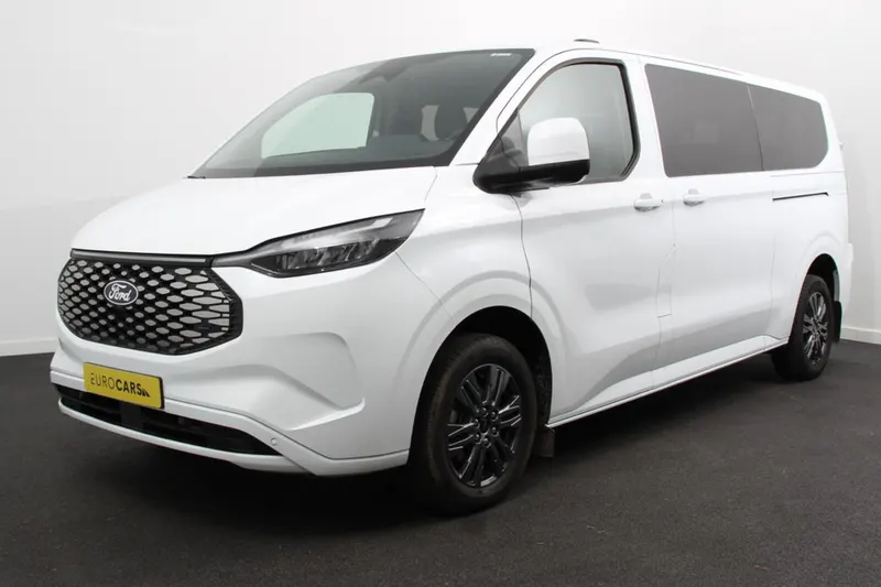 Ford Transit Custom (2025)