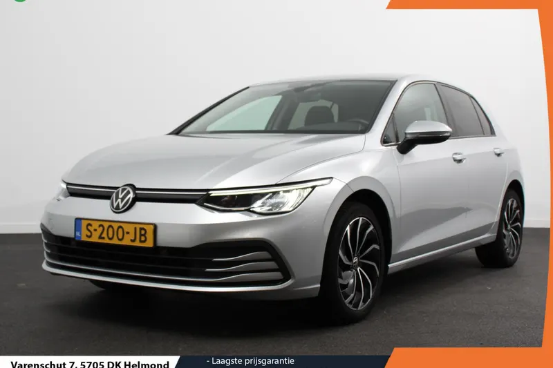 Volkswagen Golf (2023)