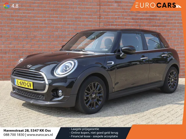 MINI One (2021) — foto 1