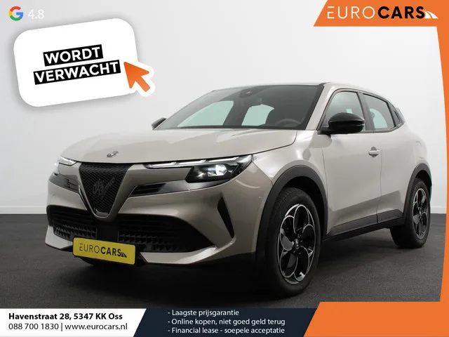 Alfa Romeo Junior (2025) — foto 1