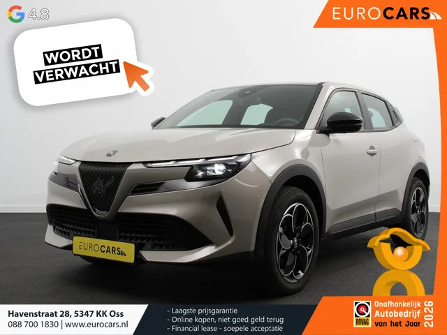Alfa Romeo Junior (2025) — foto 1