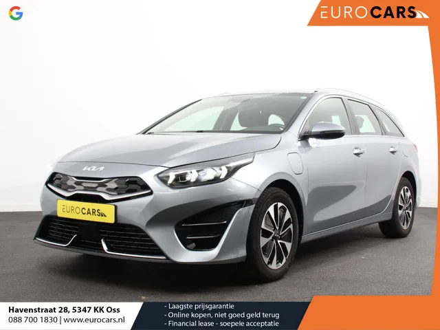 Kia Ceed Sportswagon (2023) — foto 1