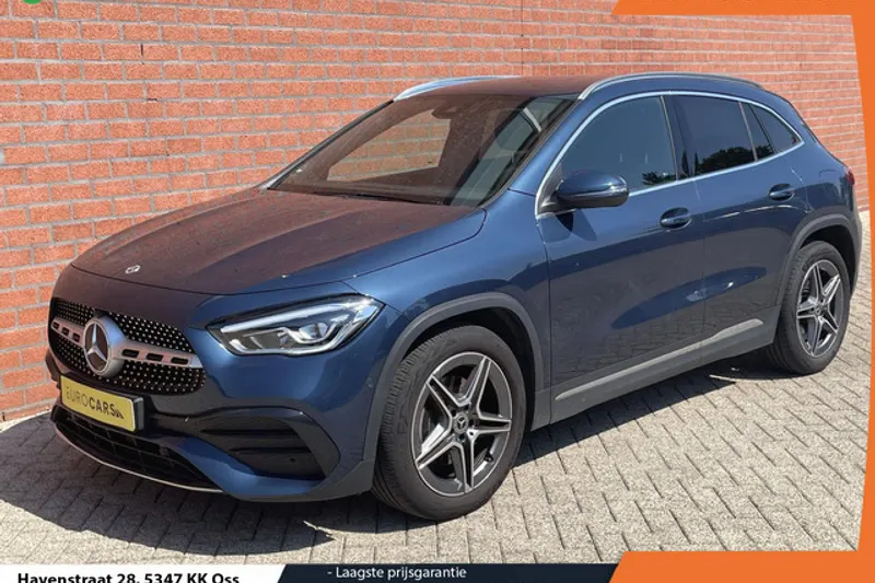 Mercedes-Benz GLA (2022)