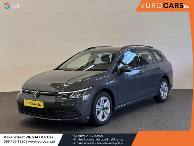 Volkswagen Golf (2023) — foto 1