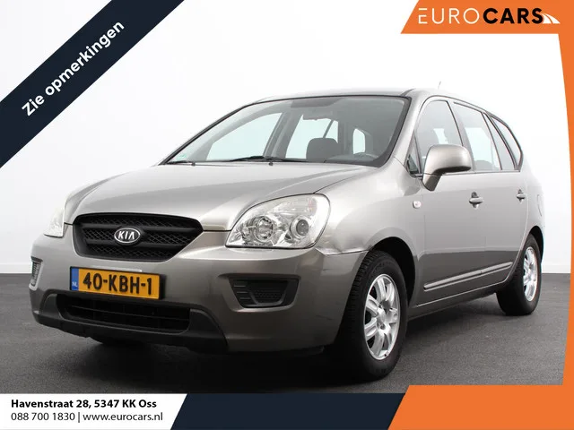 Kia Carens (2009) — foto 1