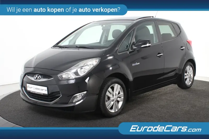 Hyundai ix20 (2012)