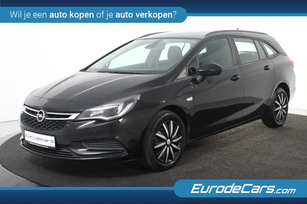 Opel Astra (2019) — foto 1