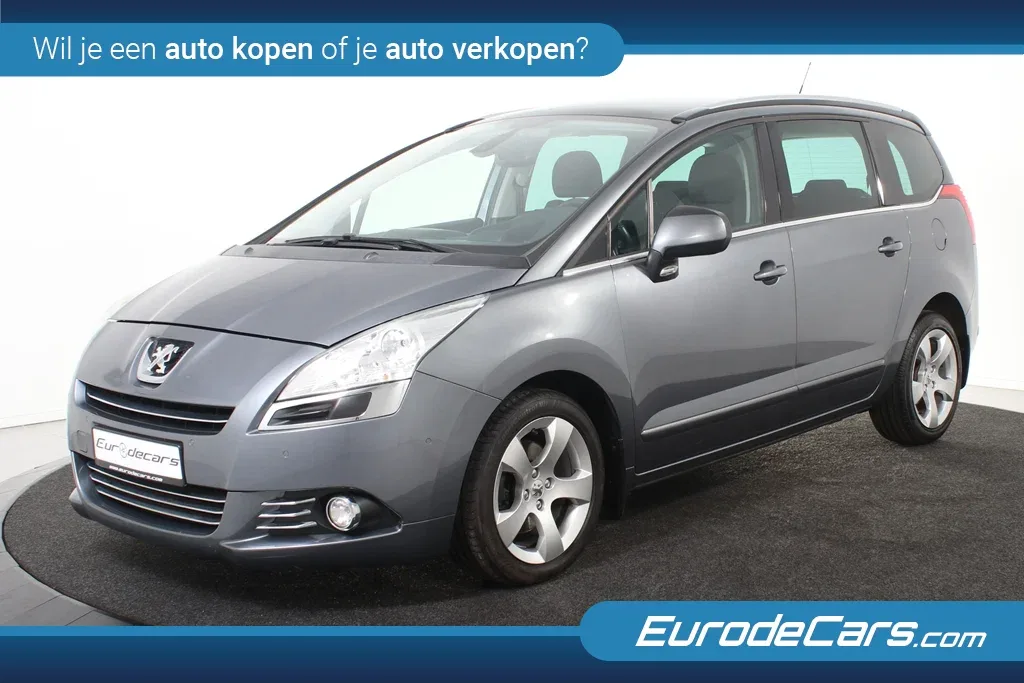 Peugeot 5008 (2011) — foto 1