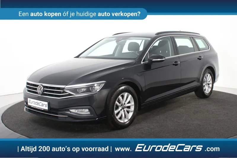 Volkswagen Passat (2022)