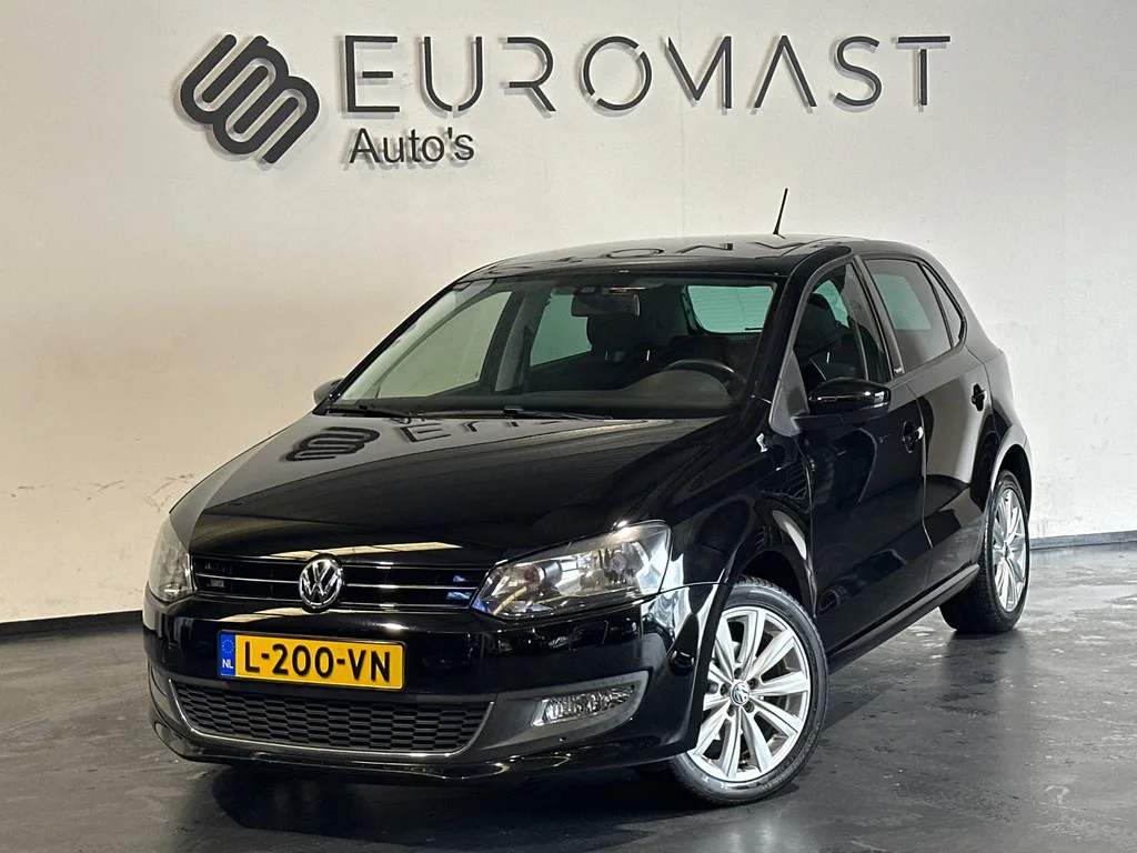 Volkswagen Polo (2012) — foto 1
