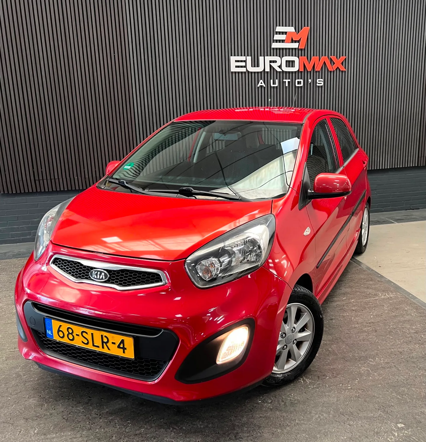 Kia Picanto (2011) — foto 1