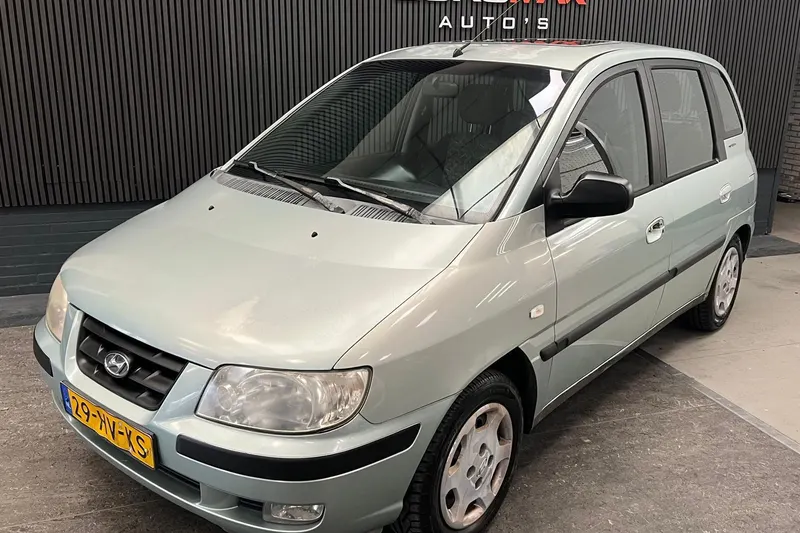 Hyundai Matrix (2002)