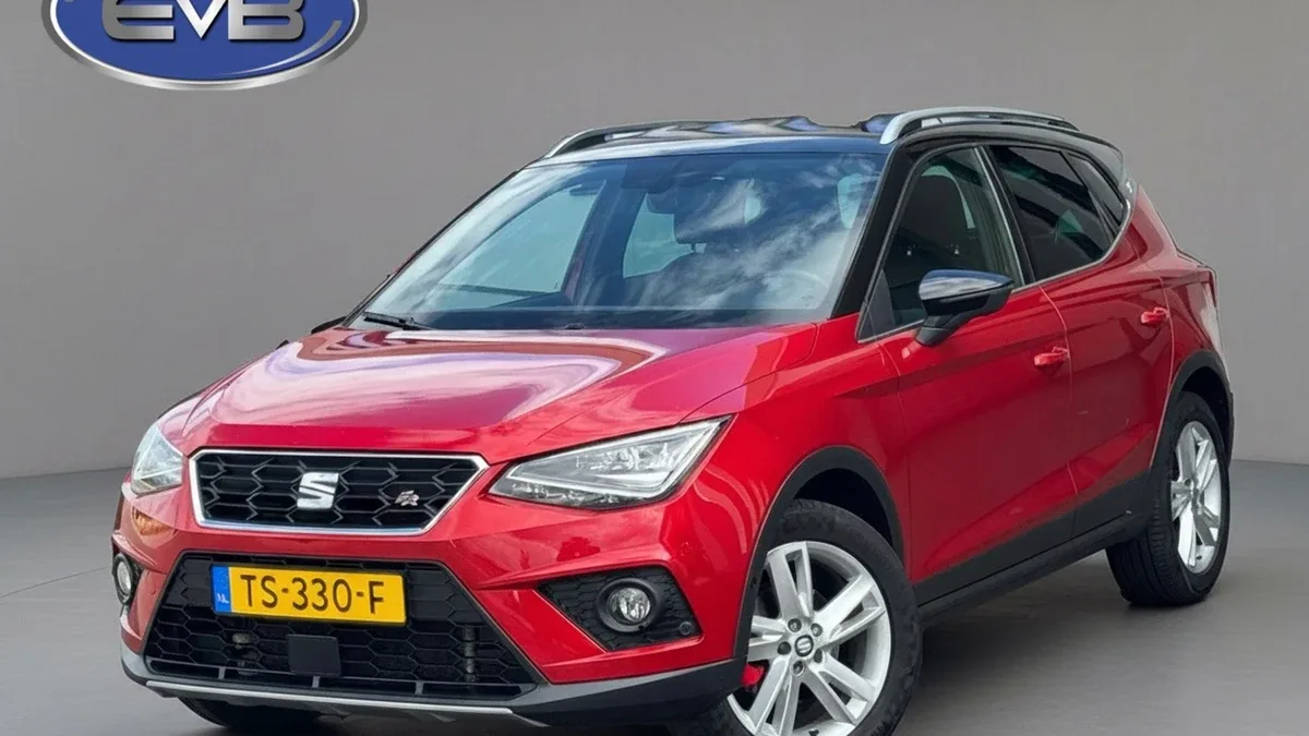 SEAT Arona (2018) — foto 1