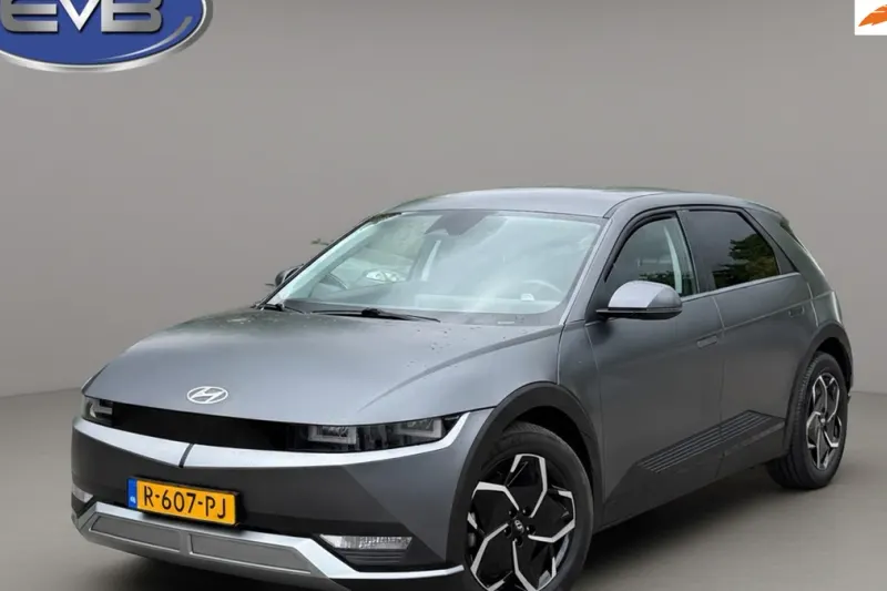 Hyundai Ioniq (2022)