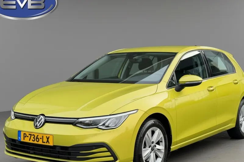 Volkswagen Golf (2022)