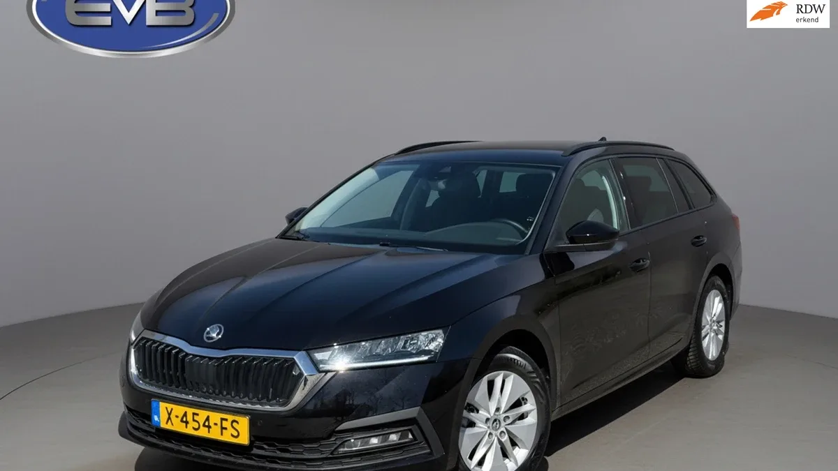 Škoda Octavia (2023) — foto 1