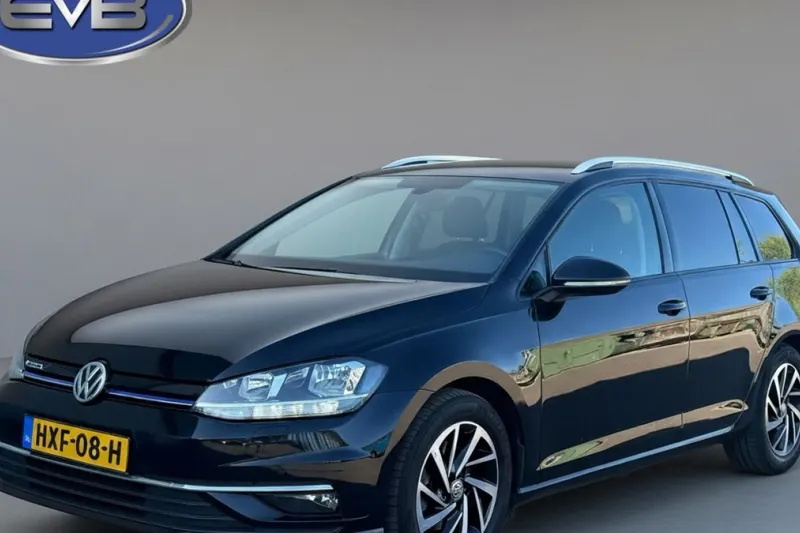 Volkswagen Golf (2018)