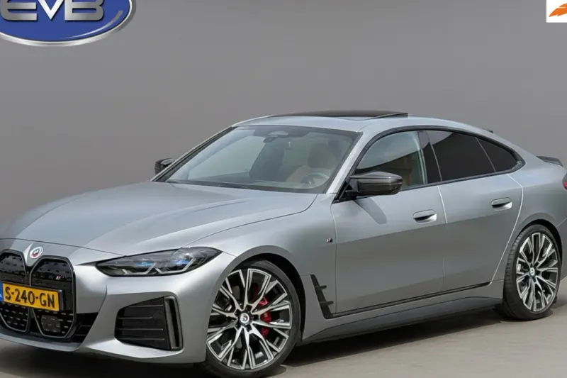 BMW i4 (2023)